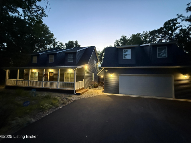 Listing Image 6