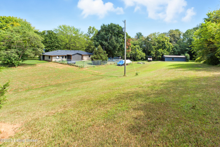 Listing Image 27
