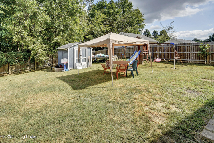 Listing Image 32