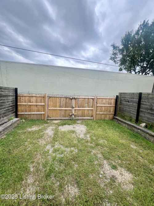 Listing Image 28