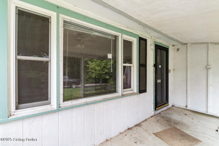 Listing Image 33
