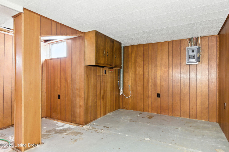Listing Image 26