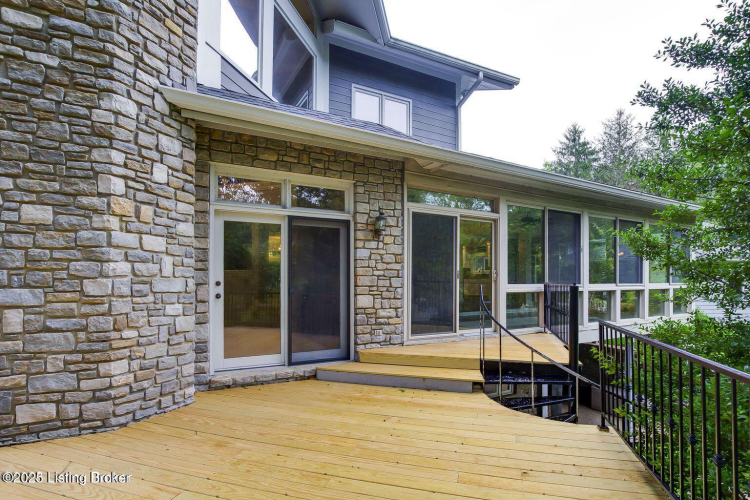 Listing Image 103