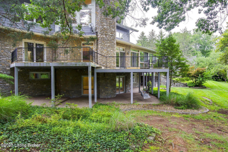 Listing Image 96