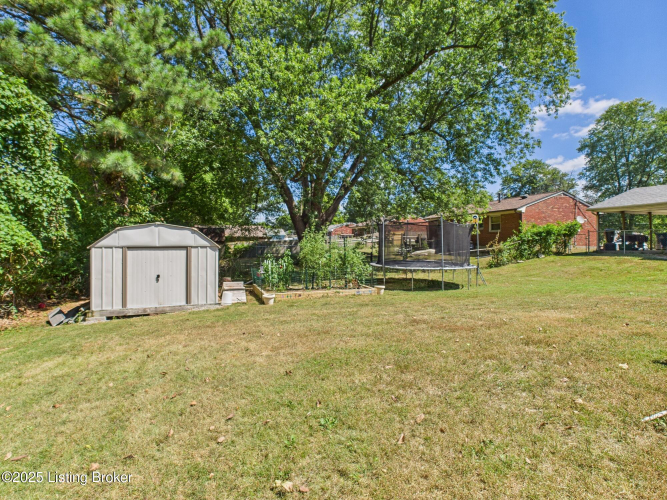 Listing Image 36