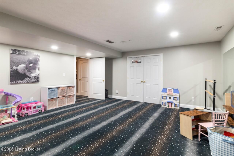 Listing Image 57