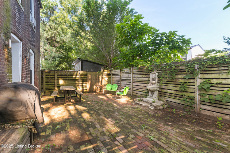 Listing Image 37