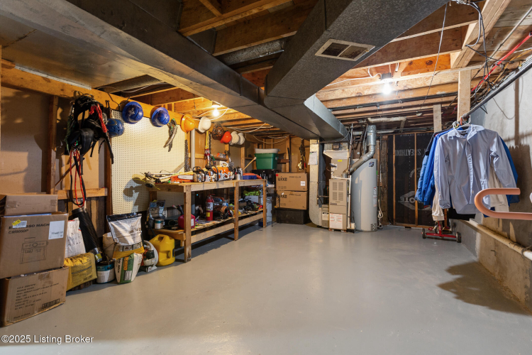 Listing Image 42