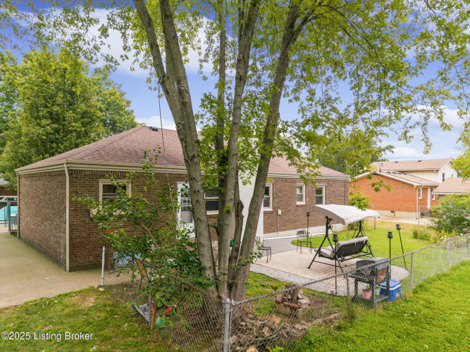 Listing Image 45