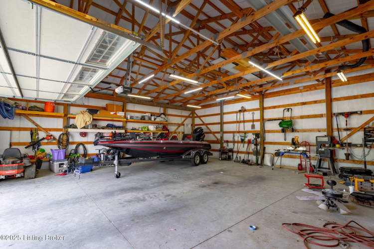Listing Image 47