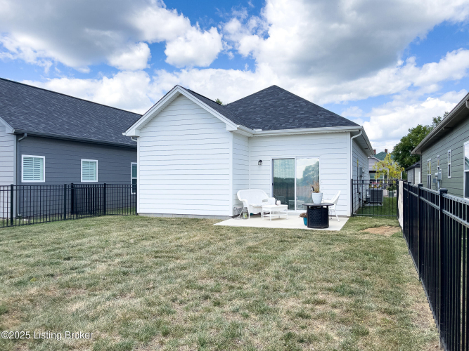 Listing Image 40