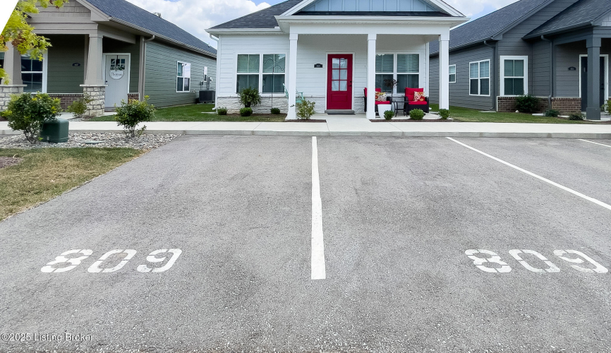 Listing Image 44