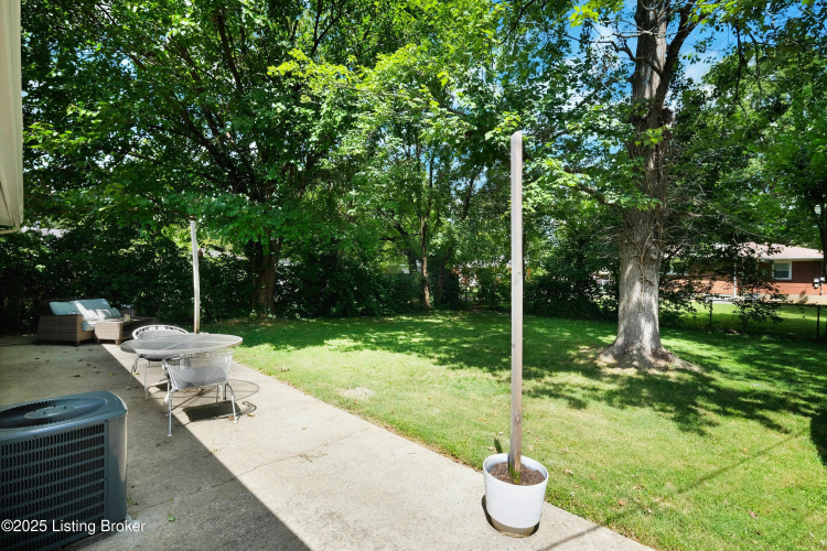 Listing Image 30