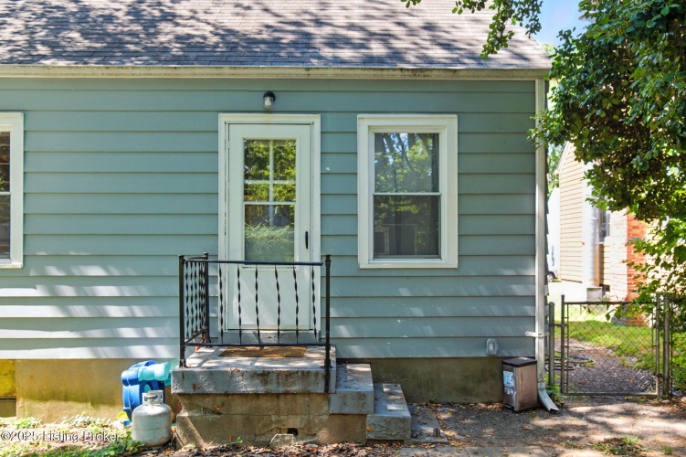 Listing Image 29