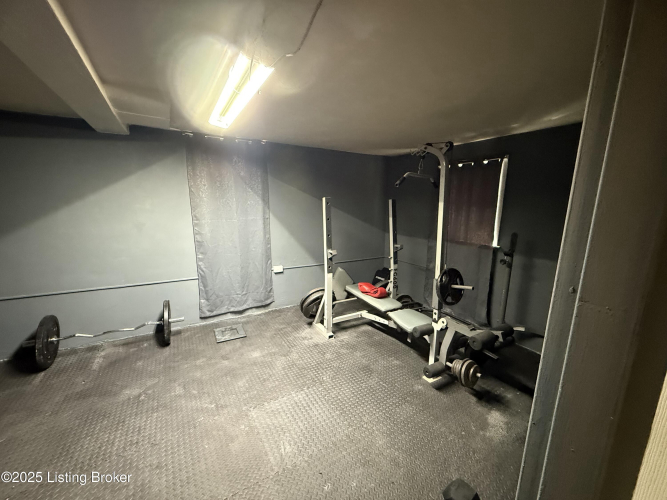 Listing Image 23