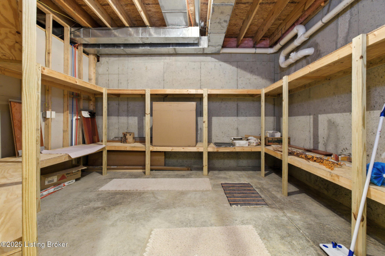 Listing Image 57