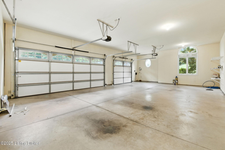 Listing Image 71