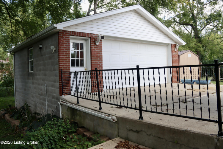 Listing Image 22