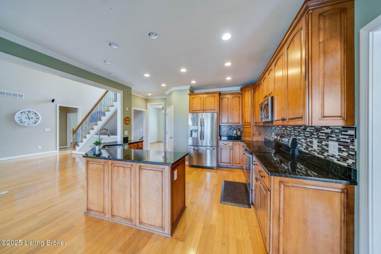 Listing Image 51