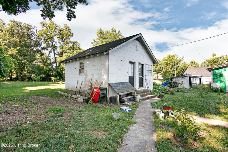 Listing Image 18