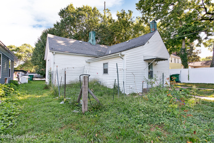 Listing Image 19