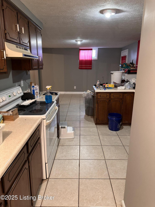 Listing Image 44
