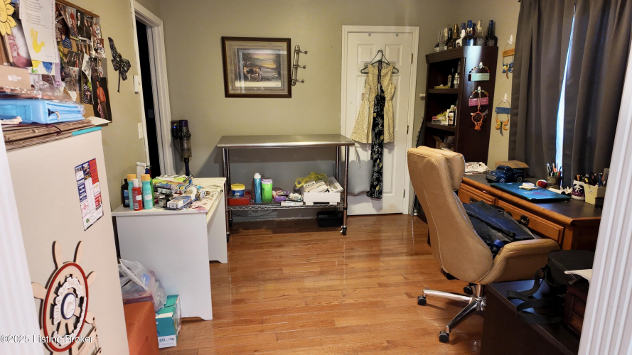 Listing Image 56