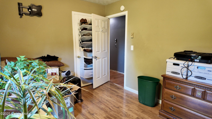 Listing Image 65