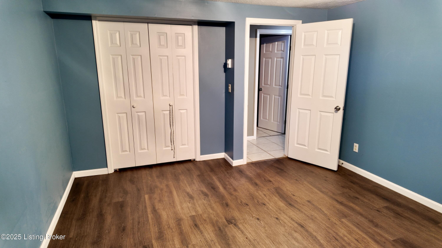 Listing Image 87
