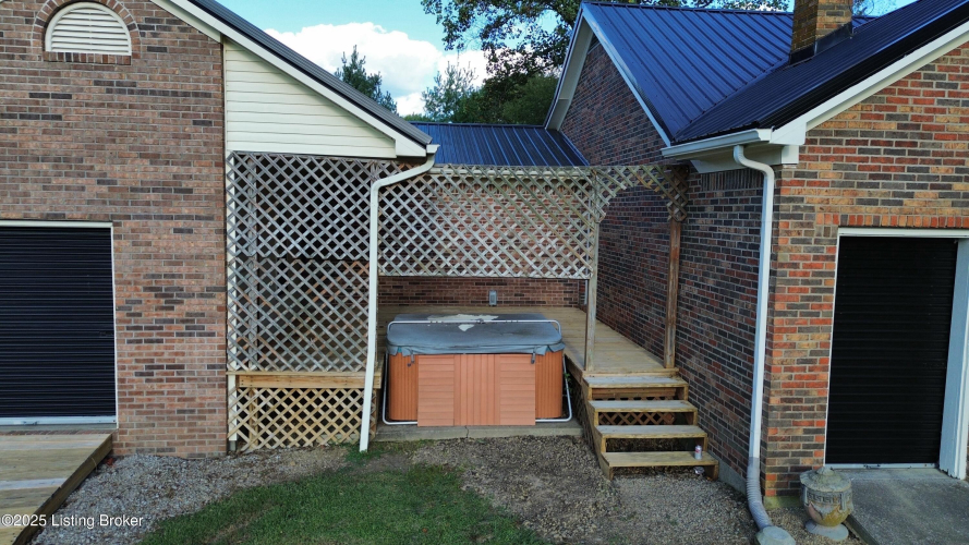 Listing Image 44