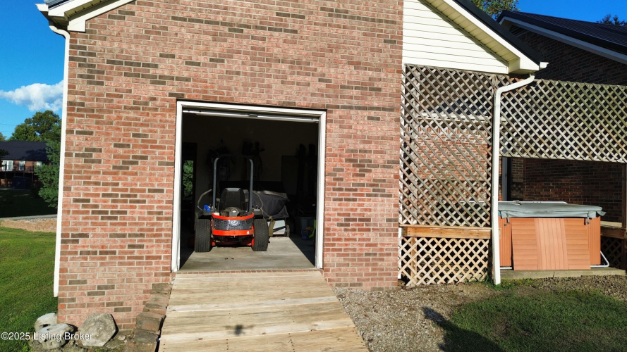 Listing Image 45