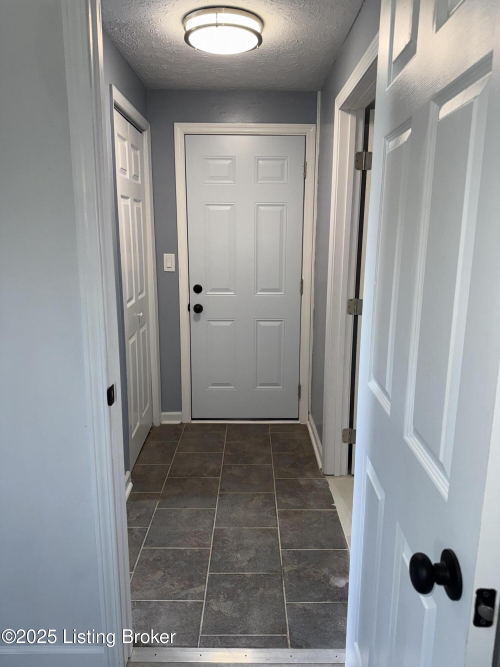 Listing Image 42