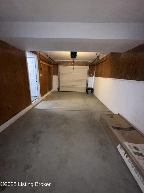 Listing Image 44
