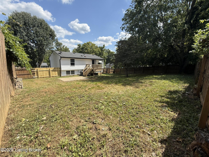 Listing Image 8