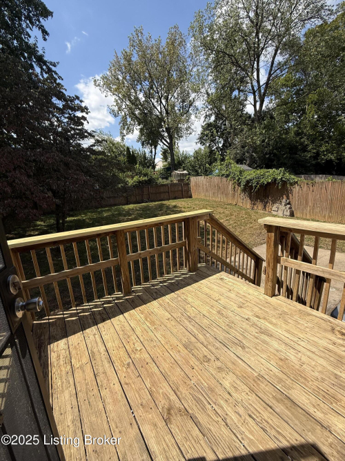 Listing Image 10