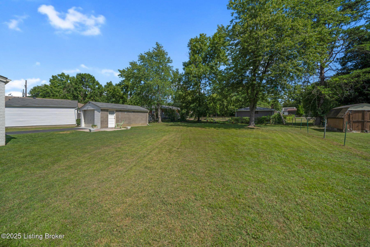 Listing Image 28