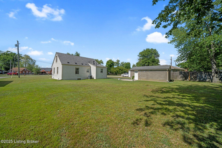 Listing Image 29