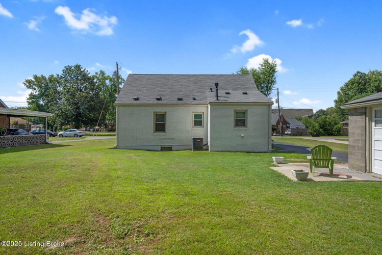 Listing Image 30