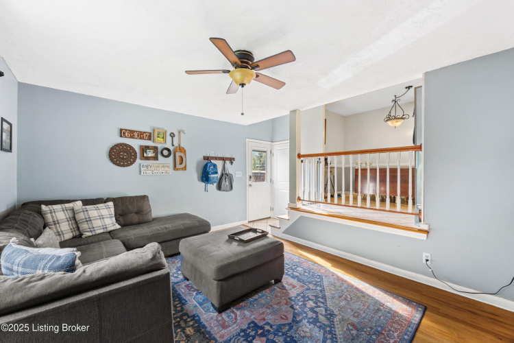 Listing Image 23