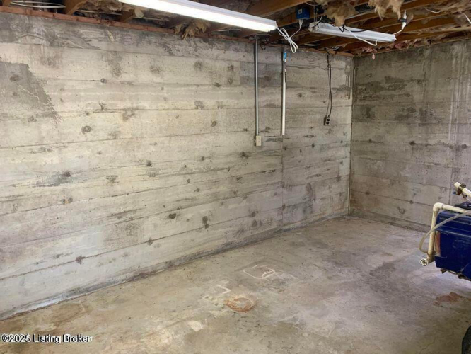 Listing Image 35