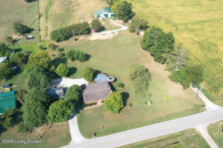 Listing Image 64