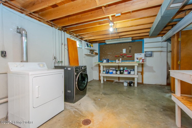 Listing Image 27