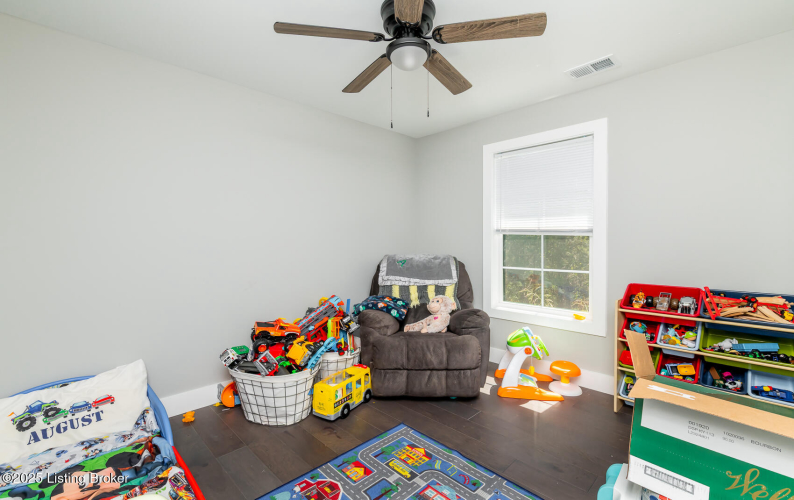 Listing Image 28