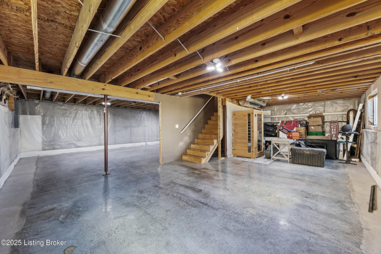 Listing Image 45