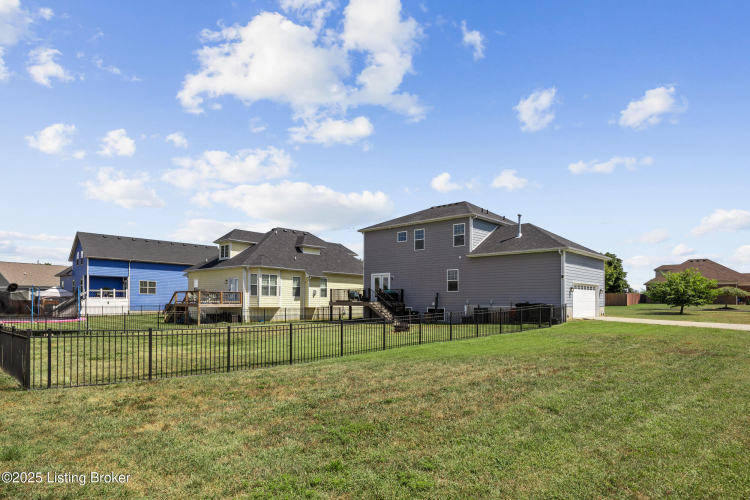 Listing Image 47