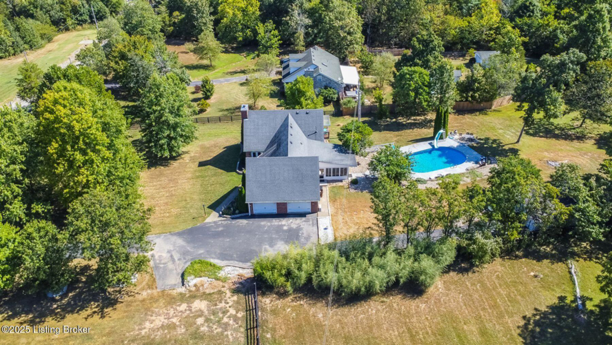 Listing Image 76