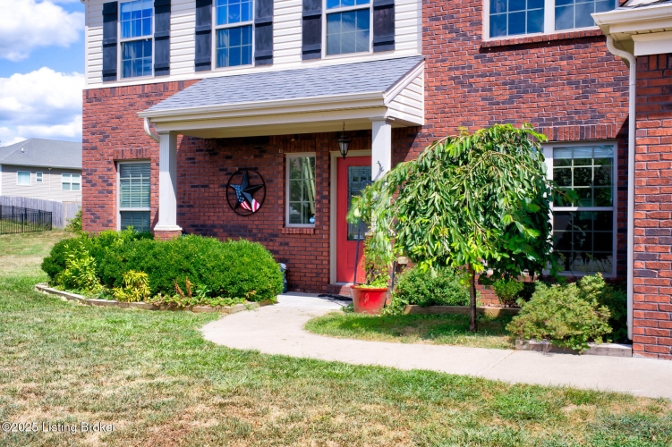 Listing Image 3