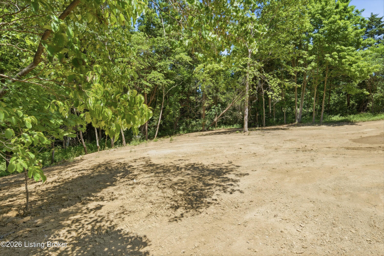 Listing Image 42