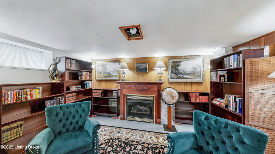 Listing Image 23