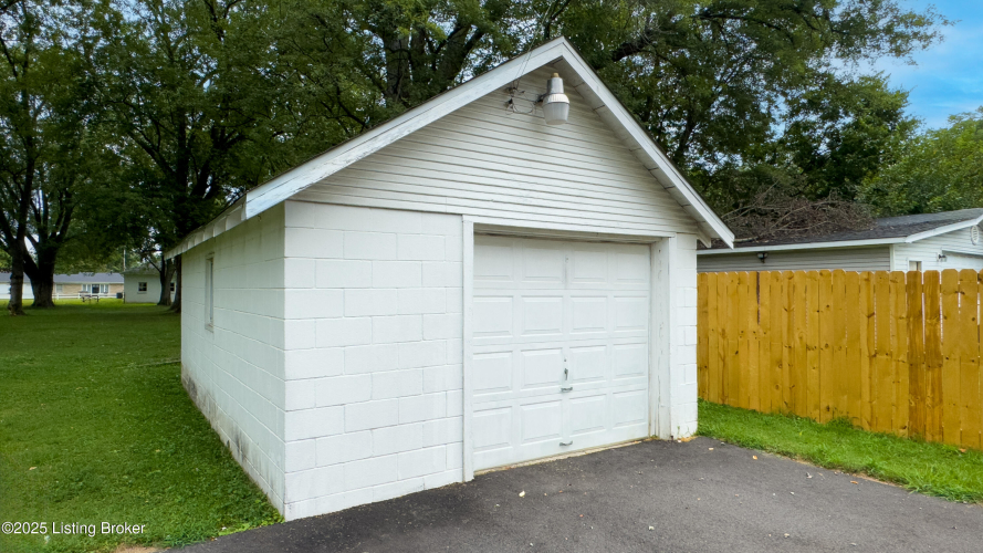 Listing Image 34